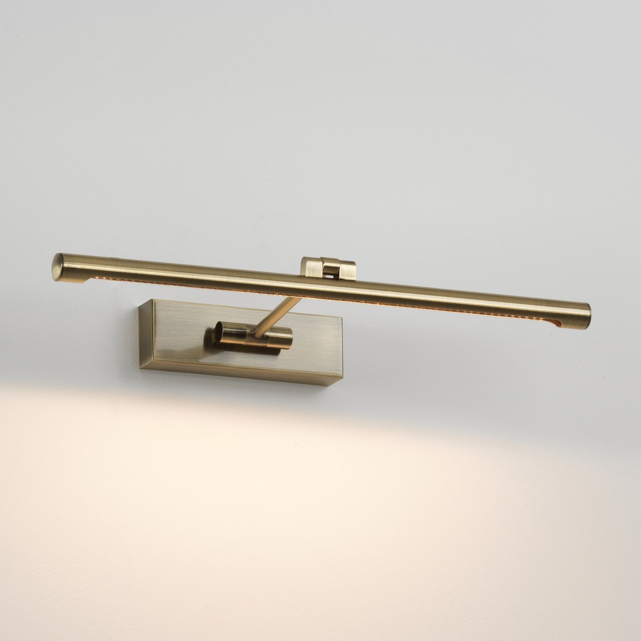 Goya 460 LED